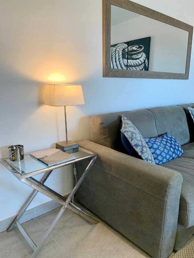 Exclusive Resort Apartments With Parking Saint Tropez Bagian luar foto