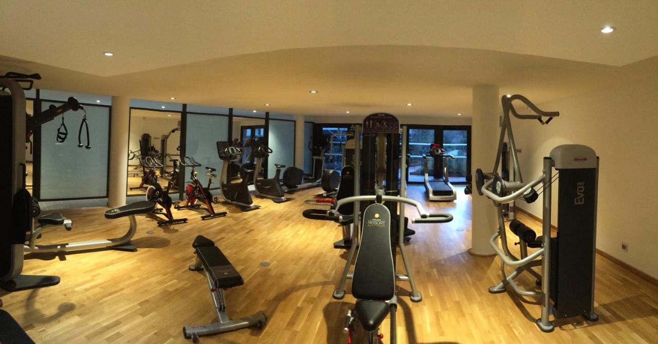 Exclusive Resort Apartments With Parking Saint Tropez Bagian luar foto