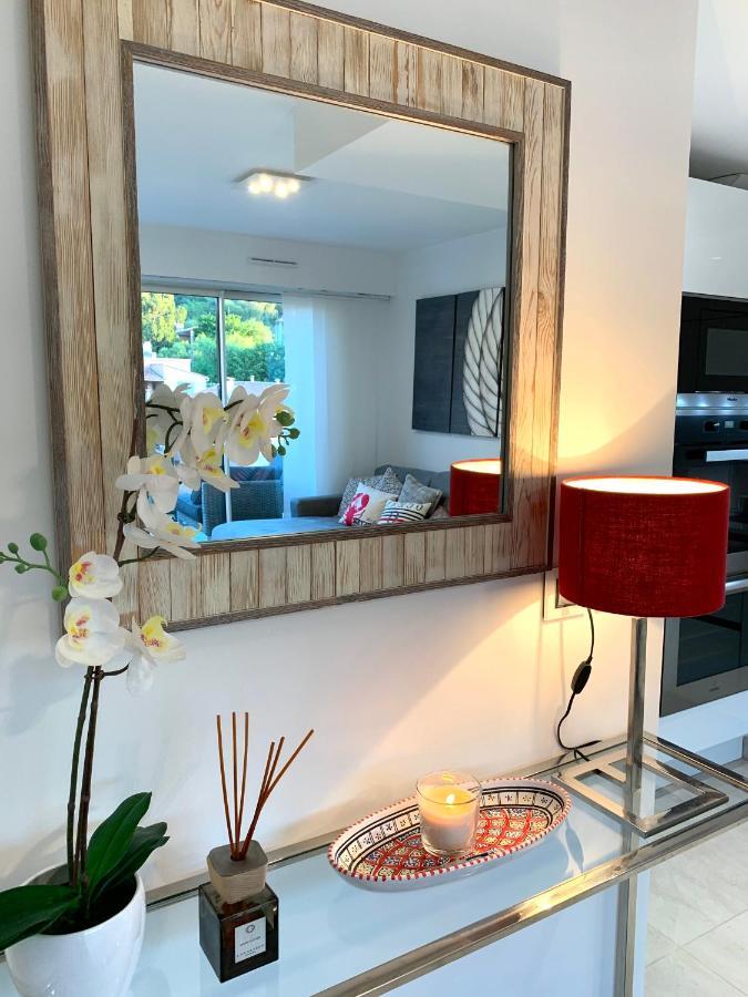 Exclusive Resort Apartments With Parking Saint Tropez Bagian luar foto