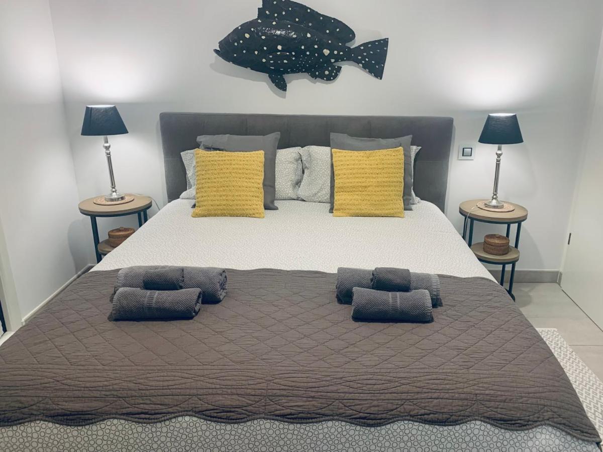 Exclusive Resort Apartments With Parking Saint Tropez Bagian luar foto