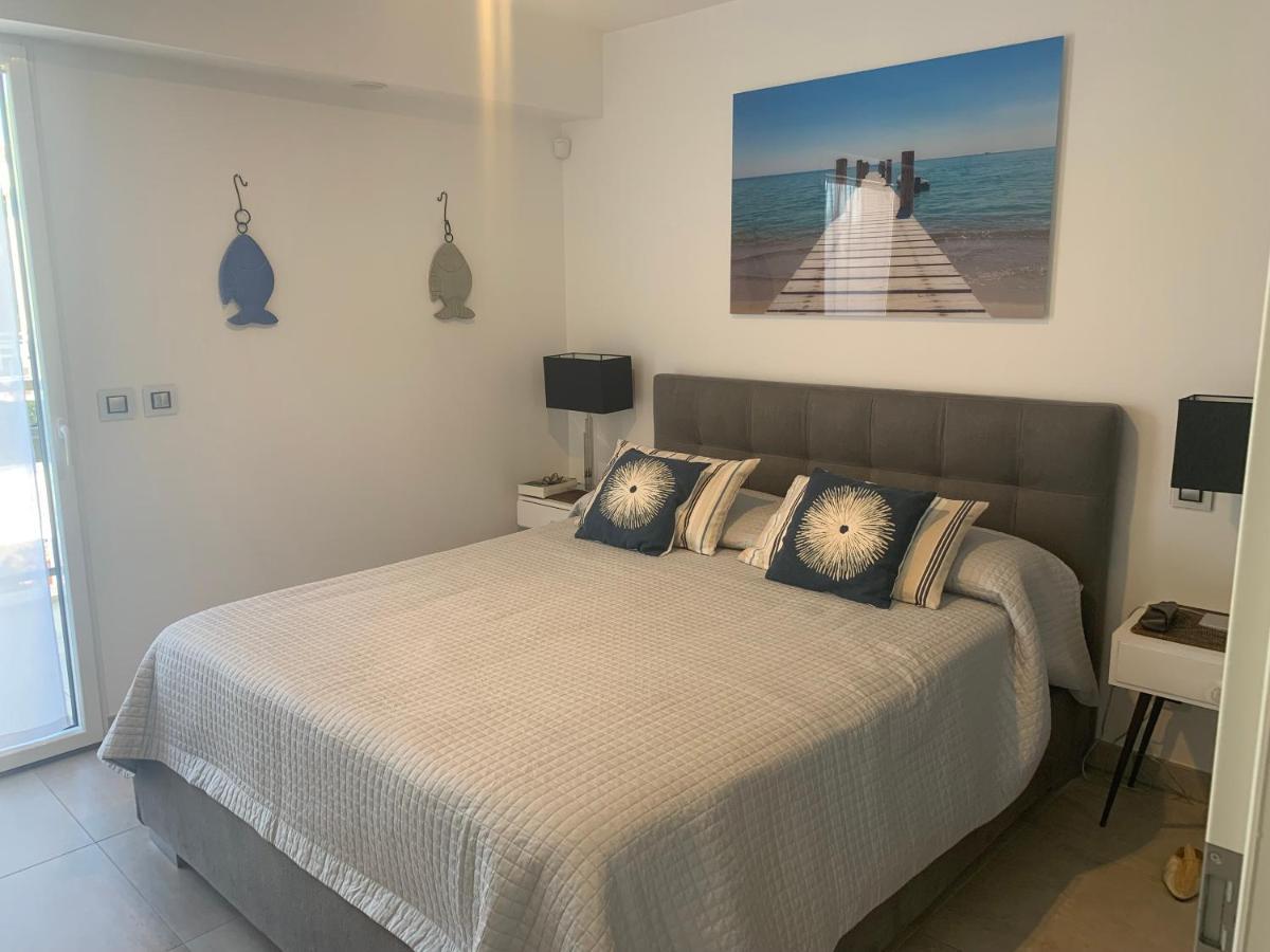 Exclusive Resort Apartments With Parking Saint Tropez Bagian luar foto