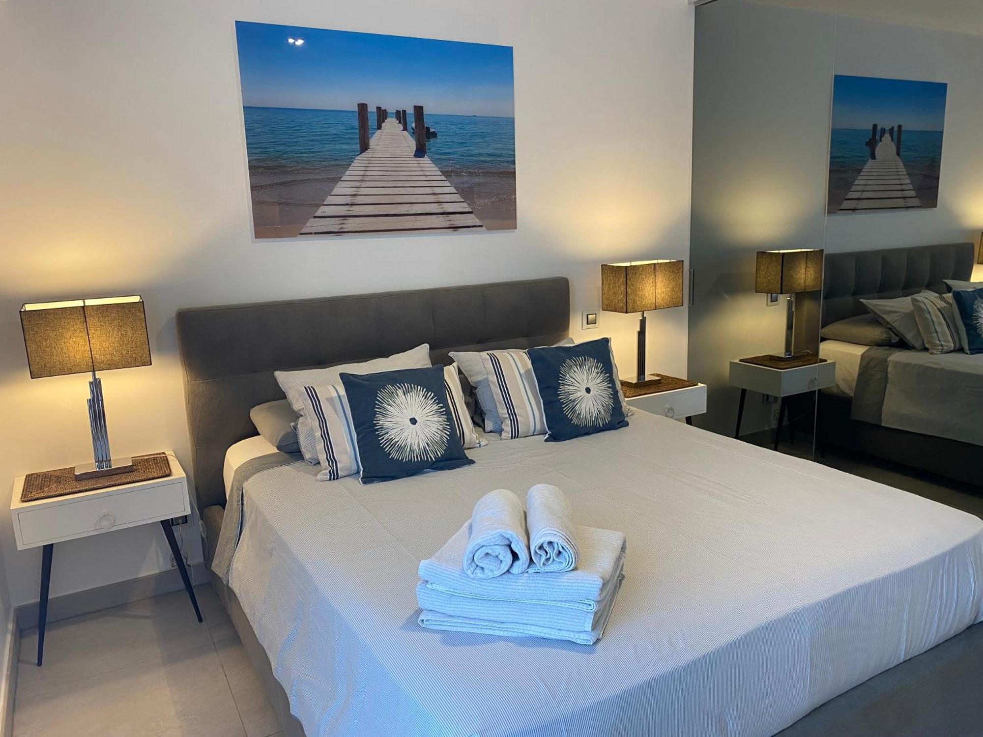 Exclusive Resort Apartments With Parking Saint Tropez Bagian luar foto