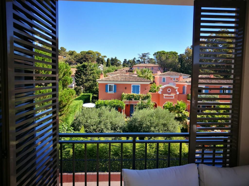 Exclusive Resort Apartments With Parking Saint Tropez Bagian luar foto