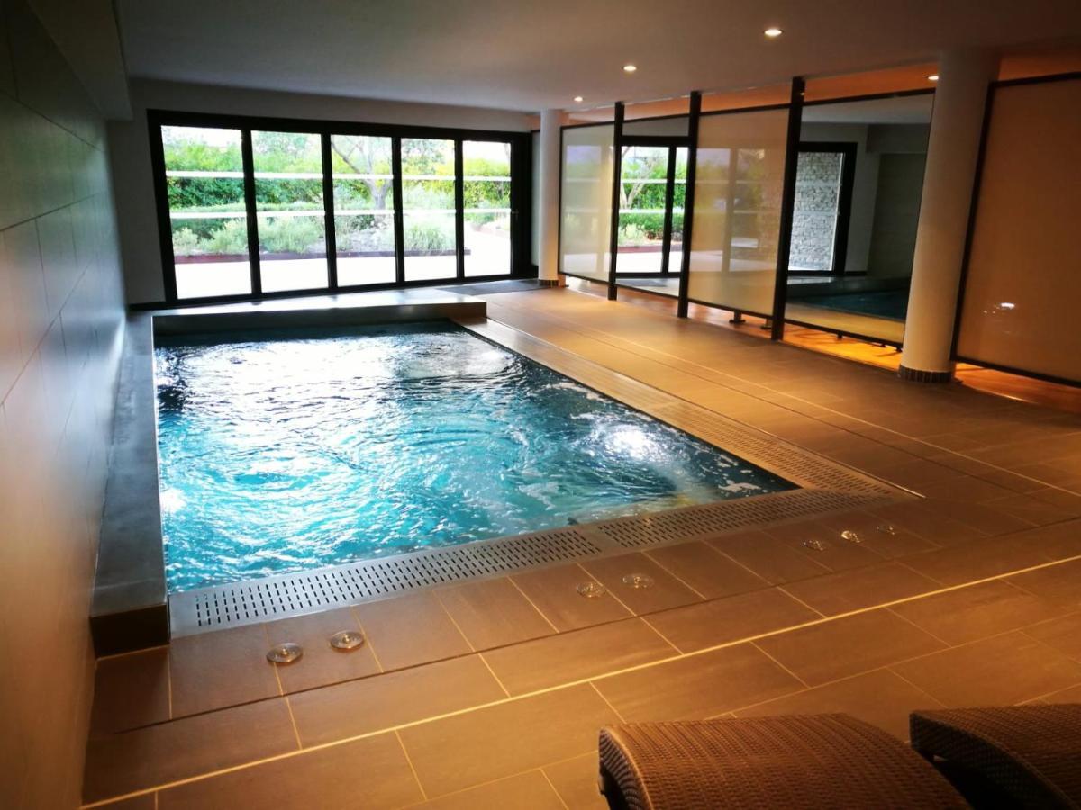 Exclusive Resort Apartments With Parking Saint Tropez Bagian luar foto